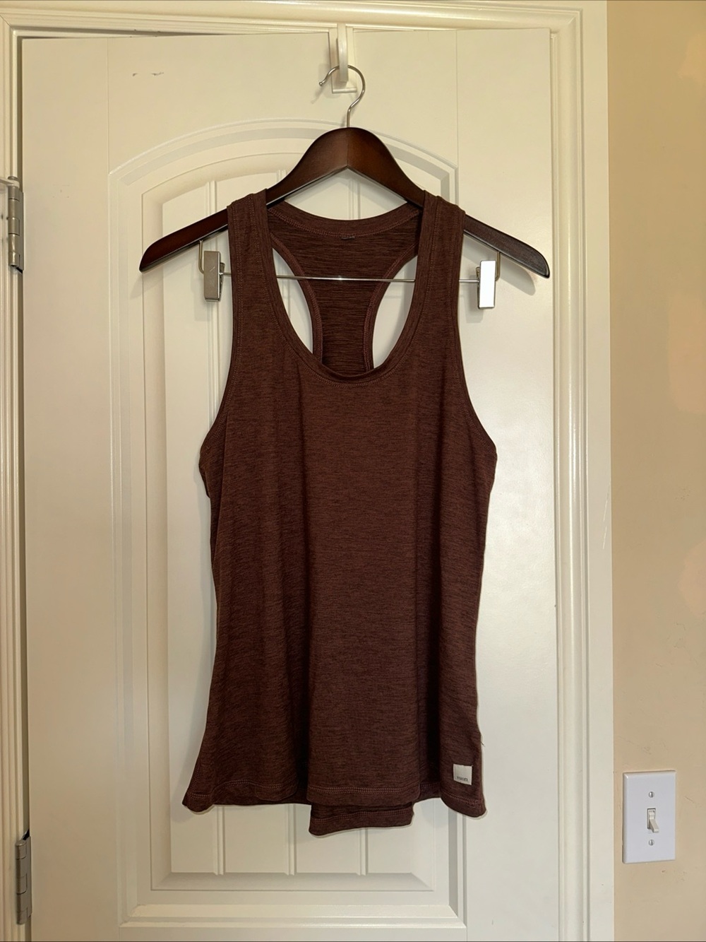 Vuori Lux Racerback Performance Tank Top L